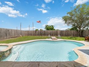 19630 Nara Vista Drive Drive, Tomball TX 77377