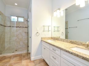 2118 Marnel Road A, Houston TX 77055