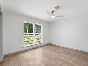 1914 Lazy Grove Drive, Houston TX 77339