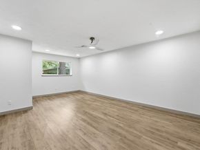 1914 Lazy Grove Drive, Houston TX 77339