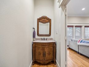 1017 W 16th Street, Houston TX 77008