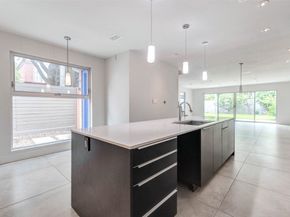 1222 Marconi Street, Houston TX 77019