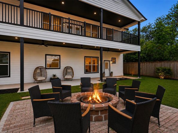 8006 Longridge Drive, Houston TX 77055