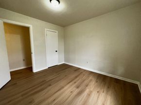 6023 Belarbor Street, Houston TX 77033