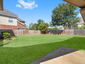 1527 Leedscastle Manor, Spring TX 77379