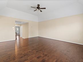 1527 Leedscastle Manor, Spring TX 77379