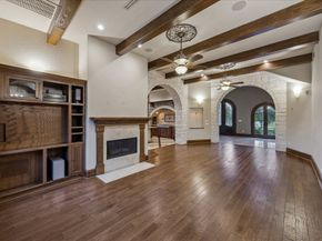 4 Steven Luke Lane, Friendswood TX 77546