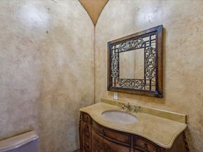 4 Steven Luke Lane, Friendswood TX 77546