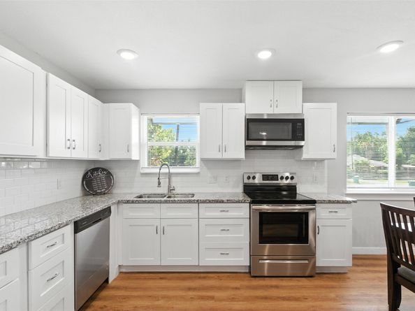 4112 Majestic Street AB, Houston TX 77026