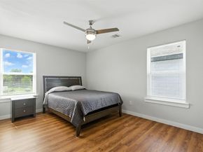 4112 Majestic Street AB, Houston TX 77026