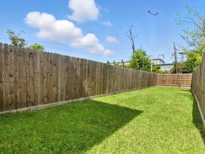 4112 Majestic Street AB, Houston TX 77026