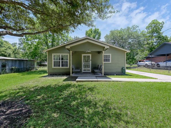 805 Webb Street, Conroe TX 77301