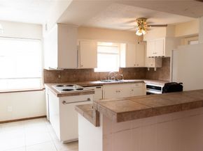 1807 Maux Drive, Houston TX 77043