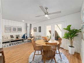 8211 Katy Freeway 23, Houston TX 77024