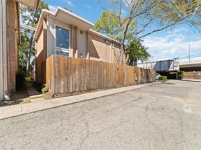 8211 Katy Freeway 23, Houston TX 77024