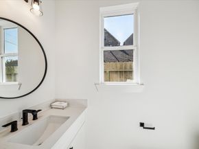 5337 Larkin Street, Houston TX 77007