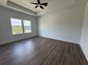 7989 Sunbury Street, Houston TX 77028