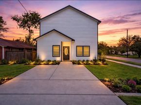 7989 Sunbury Street, Houston TX 77028