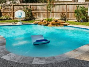 31 N Pathfinders Circle, The Woodlands TX 77381