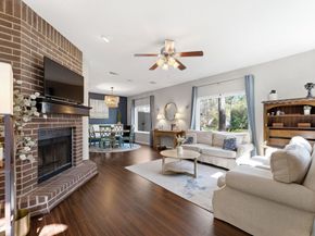 31 N Pathfinders Circle, The Woodlands TX 77381