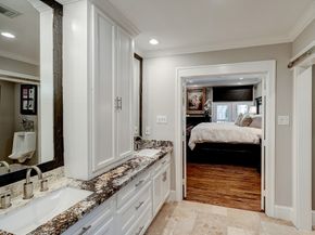 1963 W Mckinney Street, Houston TX 77019