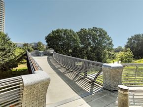 1963 W Mckinney Street, Houston TX 77019