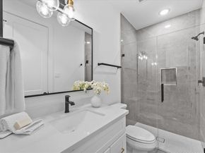 1802 Del Norte Street B, Houston TX 77018