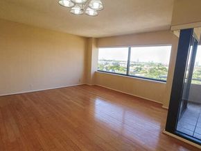 5000 Montrose Boulevard 11B, Houston TX 77006