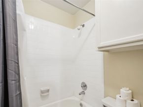 2750 Holly Hall Street 1403, Houston TX 77054