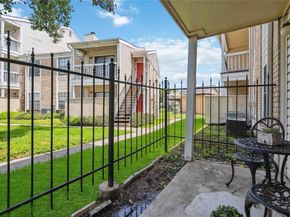 2750 Holly Hall Street 1403, Houston TX 77054