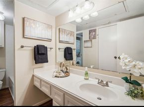 2750 Holly Hall Street 1403, Houston TX 77054