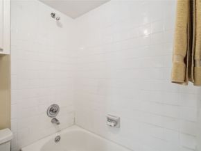 2750 Holly Hall Street 1403, Houston TX 77054