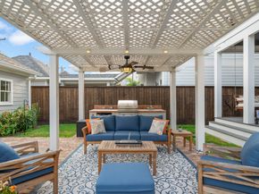 440 W 18th Street, Houston TX 77008