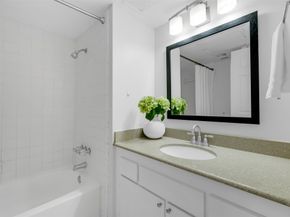 5005 Georgi Lane 156, Houston TX 77092