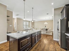 1031 W 21st Street B, Houston TX 77008