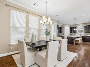 1031 W 21st Street B, Houston TX 77008