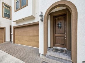 1031 W 21st Street B, Houston TX 77008