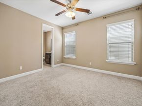 1031 W 21st Street B, Houston TX 77008