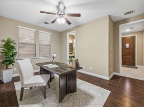 1031 W 21st Street B, Houston TX 77008