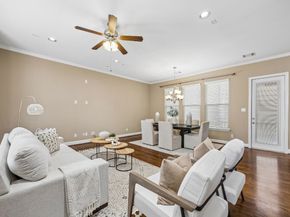 1031 W 21st Street B, Houston TX 77008