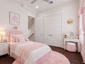 2116 Naomi Street A, Houston TX 77054