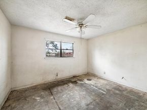 5930 Guadalupe Street, Houston TX 77016