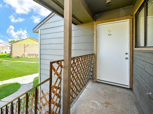 9090 S Braeswood Boulevard 86, Houston TX 77074