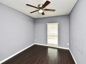 1310 Barrowgate Drive, Sugar Land TX 77498