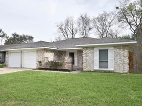 1310 Barrowgate Drive, Sugar Land TX 77498