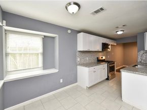 1310 Barrowgate Drive, Sugar Land TX 77498