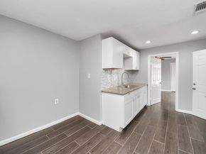 6606 Force Street, Houston TX 77020