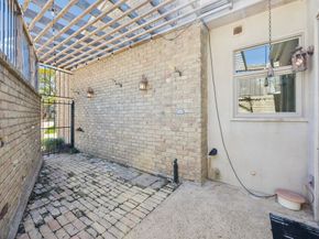 9403 Denbury Way, Houston TX 77025