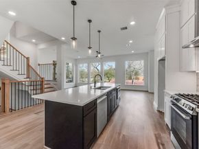 806 Fisher Street B, Houston TX 77018