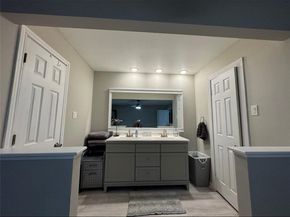 5507 Arncliffe Drive, Houston TX 77088